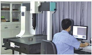 Workers in the detection of CNC airsoft parts of the equipment quality